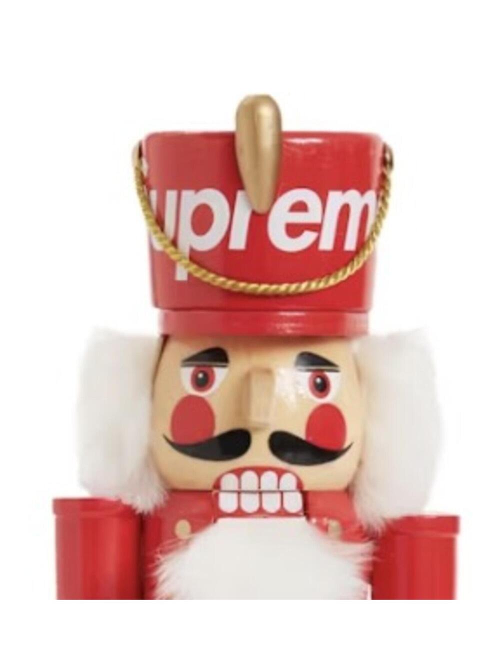 Supreme Red Nutcracker Figurine - DS - Christmas -
